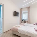 Pensión Alchimia Di Mare 4*